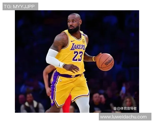 交易詹姆斯：湖人管理层面临的挑战与未来抉择解析